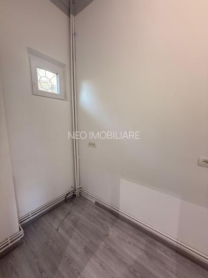 Spatiu Comercial - 80 mp - Zona Girocului - 12