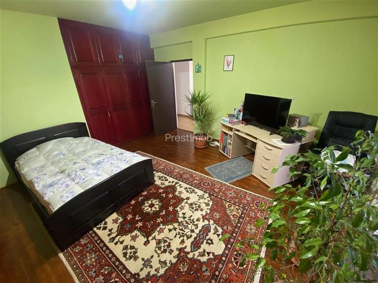 Casa cu 4 camere+spatiu comercial de vanzare in Unirii - 8