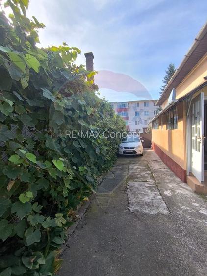 Casă de vanzare 3 camere Gherla - 8