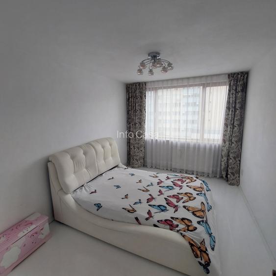 De inchiriat 3 camere - 5