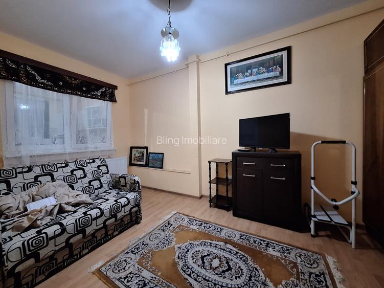 Apartament decomandat, etajul 1, garaj individual, strada Stejarului - 3