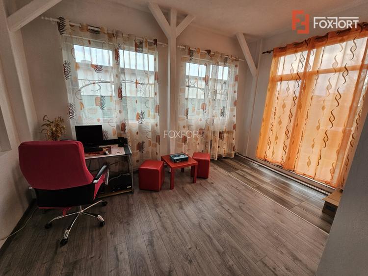 Casa individuala cu 7 camere, spatioasa in Sofronea - 5