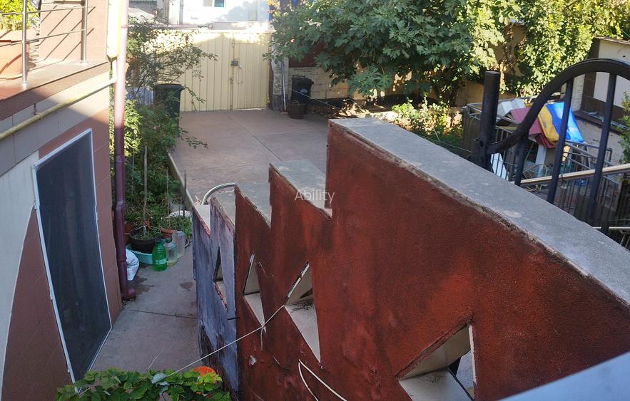 Vila deosebita, libera, zona centrala, ideal resedinta sau clinica, birouri - 3