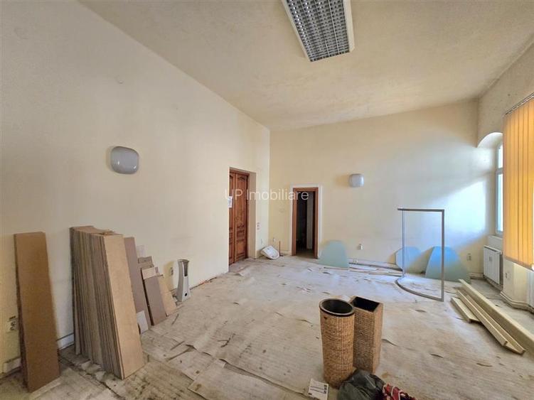 SPATIU COMERCIAL | ULTRACENTRAL | 1066 MP UTIL | ORADEA - 21