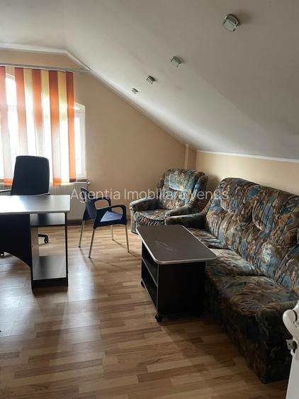 Cladire amenajata zona Grivita-Scoala 8 - 16