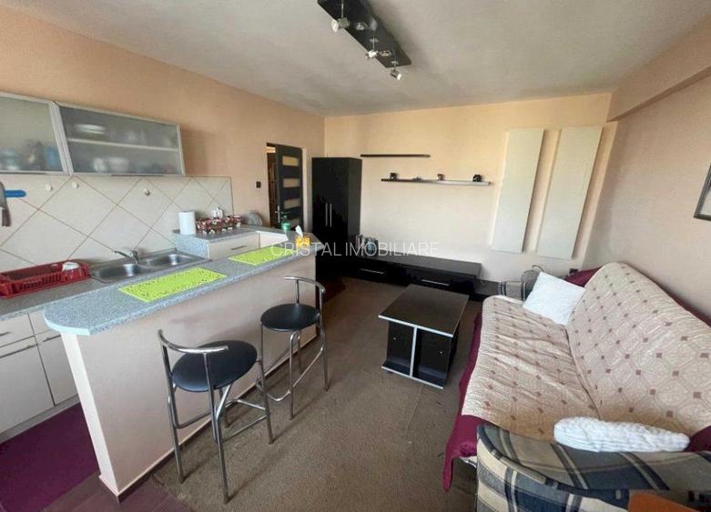 Vanzare Garsoniera transformata in  2 camere , Parcul Sebastian, 13 Septembrie - 5