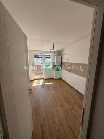Apartament 2 camere SUBCETATE SANPETRU - 5