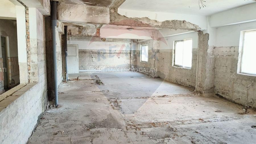 Cladire/Spatiu comercial central de vanzare  in Galati - 6