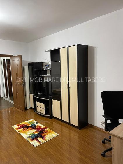 Drumul Taberei, Favorit - 3