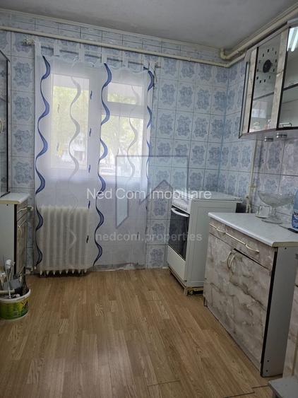 Vanzare apartament 3 camere Rahova - Margeanului - 14
