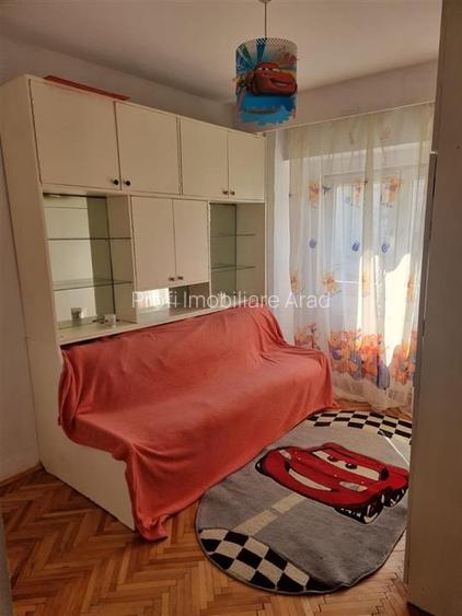 Apartament 3 camere et.1 Zona Bancilor - 8