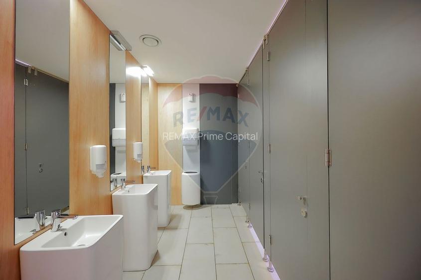 De vanzare -- Spatiu comercial parter 409 mp, Vasile Alecsandri - 26