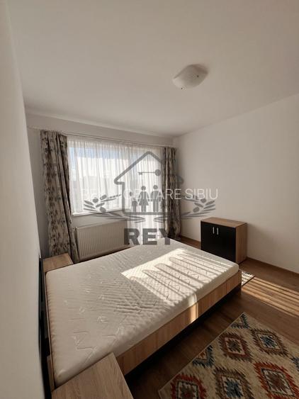 Ap. etaj 1,decomandat,2 camere,2balcoane,loc de parcare/Sibiu/Aeroport - 18