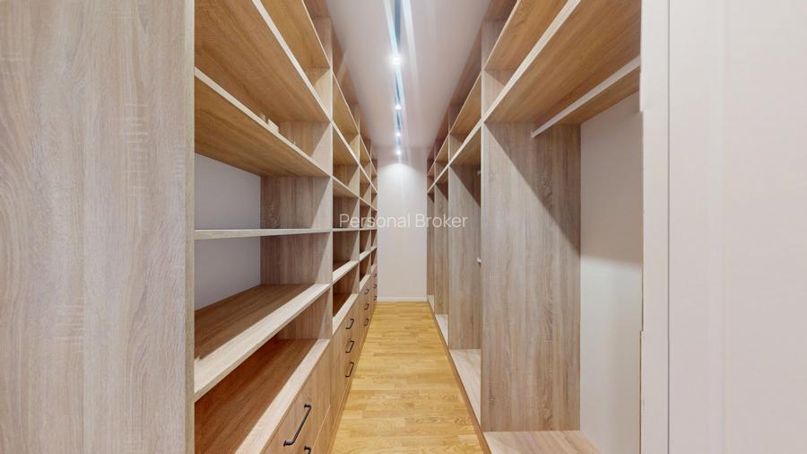 Apartament 4 Camere, exclusivist  - Zona Centrala - 0% COMISION  - 17