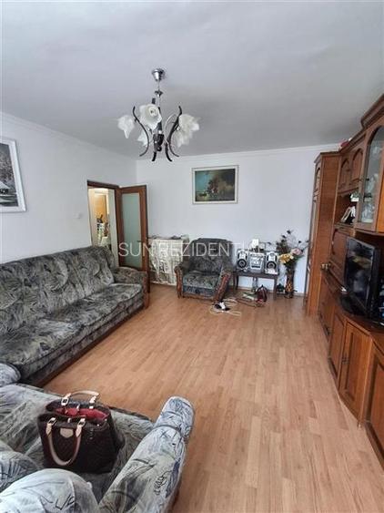 Doamna Ghica - bloc 1992- hol H - 5