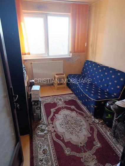 Ap 2 cam 42mp utili zona Piata Saraca, etaj 3, eliberare rapida - 6