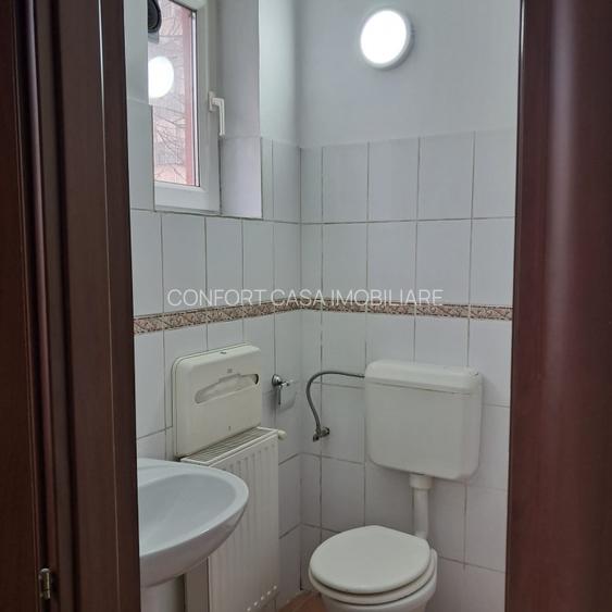 Vila individuala 370 mp + teren 180 mp, Calea Calarasilor - P-ta Muncii - 16