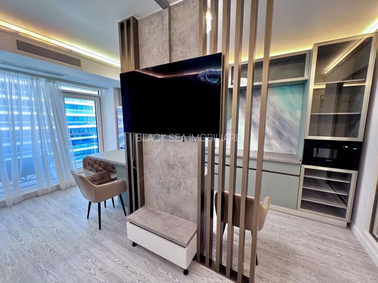 Apartament 3 Camere,  White Titanic Luxury , vedere la mare - 4