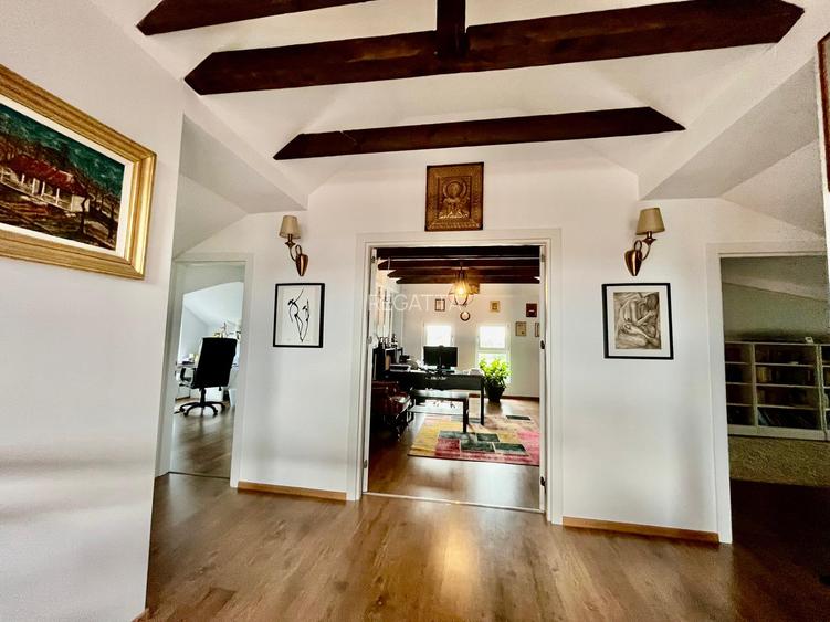 Vila superba cu vedere la lac - posibilitate alipire teren cu iesire la lac - 37