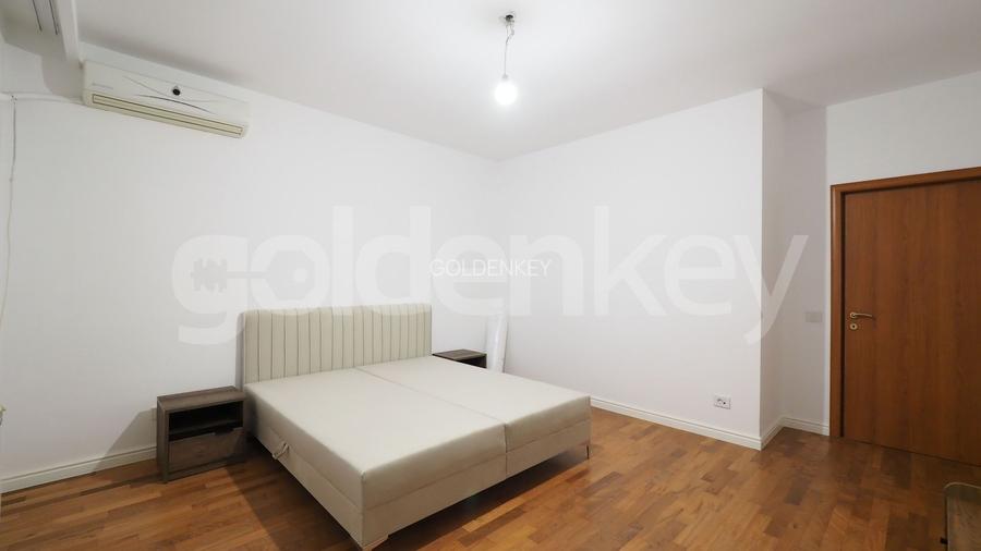 Apartament impozant cu 5 camere | insorit | 2 garaje - 18