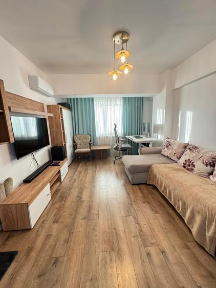 Evergreen Towers-2 Camere 56-etaj intermediar-mobilat