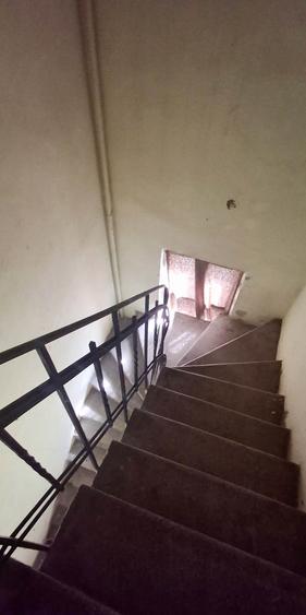Comision 0, Apartament Cotroceni, Palat, etaj 2/2, liber, 4 camere singur/nivel