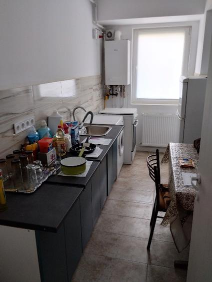 SCHIMB APARTAMENT FLOREȘTI JUDETUL CLUJ CU CASĂ DUPĂ 1990, RENOVATĂ,MAX.45KM..