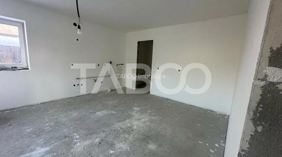 Casa 140 mpu de tip duplex 4 camere 2 bai zona Veterani in Sibiu - 8