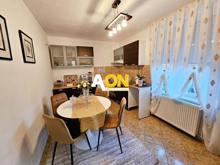 Casa tip triplex ( capat ), 4 camere, P+M, curte amenajata, Bărăbanț - 11