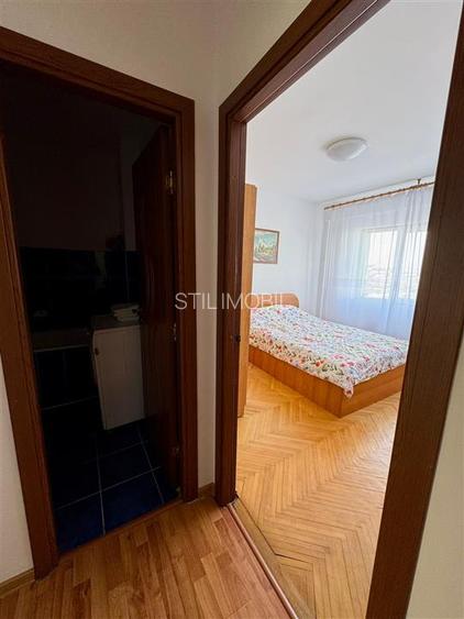 Ap. 3 camere CD- 71mp - Mircea cel Batran - et. intermediar - 13