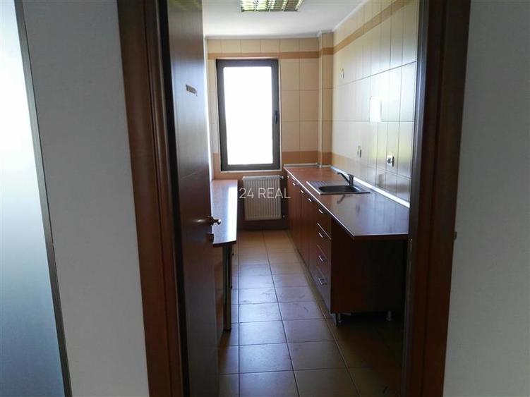 Spatii pentru birouri la super preturi - de la 9 Euro/mp - 26