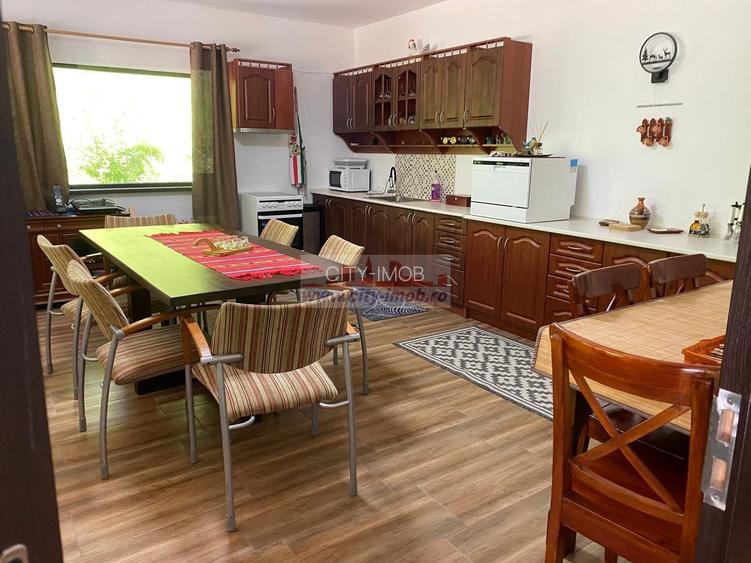 Vanzare Pensiune , Casa ,  Rezervatia Piatra Craiului / Satic, Arges - 9