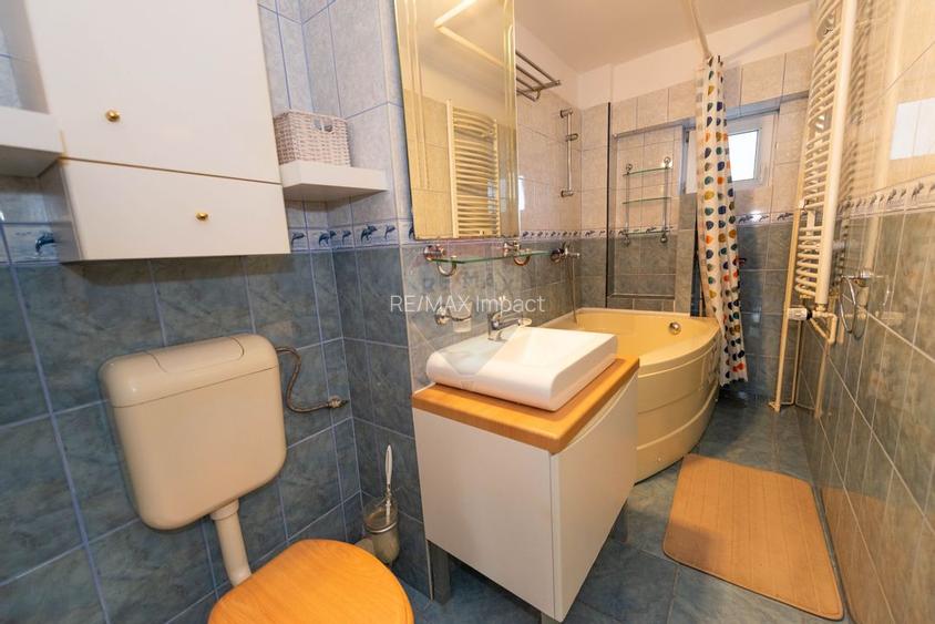 Apartament 3 camere de inchiriat, Decebal, Piata Alba Iulia - 4