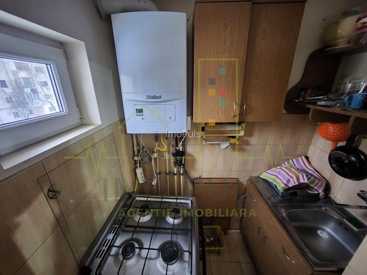 2 Camere transformat in 3 + dressing. Etaj 2. Centrala. 2 Balcoane - 3