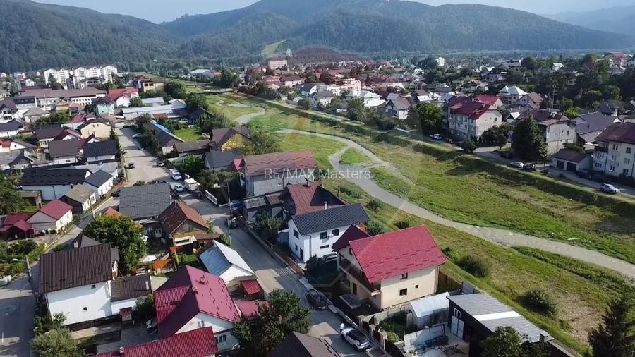 Casă / Vilă cu 5 camere de vânzare în zona Central Gura Humorului - 13