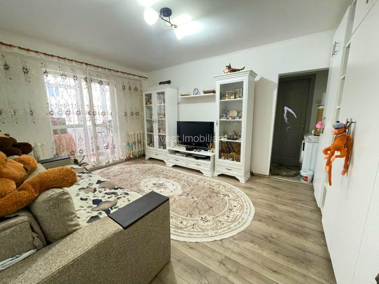 Apartament 2 camere-Baza 3-etaj 1-bloc 1978 - 3