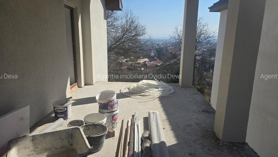 Vand apartament cu 3 camere in Deva, in Vila cu 3 apartamente la etaj 2, - 4