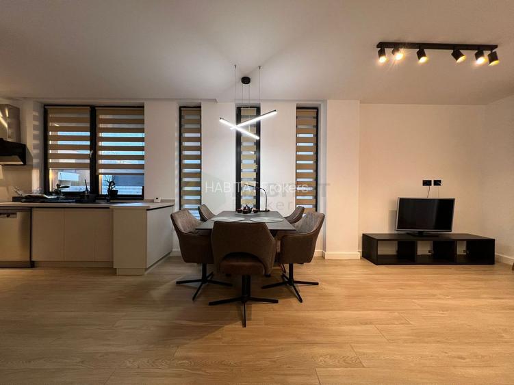 The Class Villas 1 – Vilă modernă de închiriat în Tunari - 4