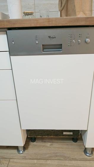 Apartament de închiriat cu 3 camere - cartier Tiglina 2 - 8