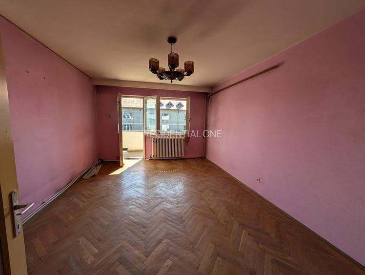 Apartament 4 camere în zonă centrală, pe Strada Armoniei - 3