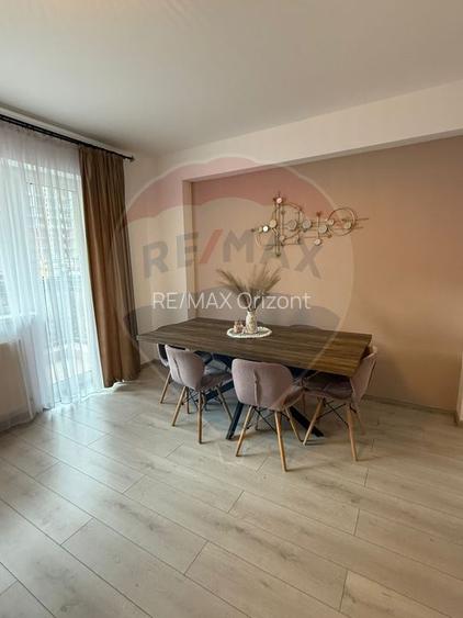 Apartament cu 3 camere, 2 bai și loc de parcare - 48