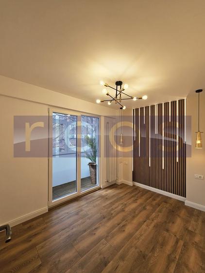 De vanzare apartament 2 camere renovat modern cu balcon in zona Piata Victoriei - 4