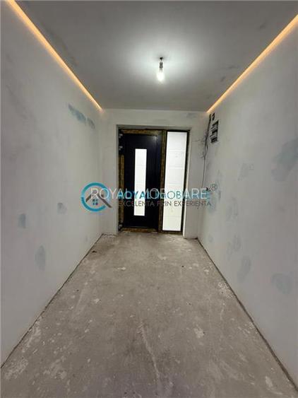 Royal Imobiliare - Vanzare vila in zona Strejnicu - 19