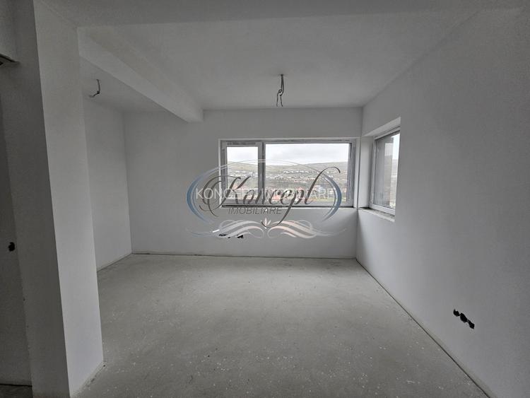 Casa moderna cu pod inalt si terasa generoasa pe Ady Endre - 15