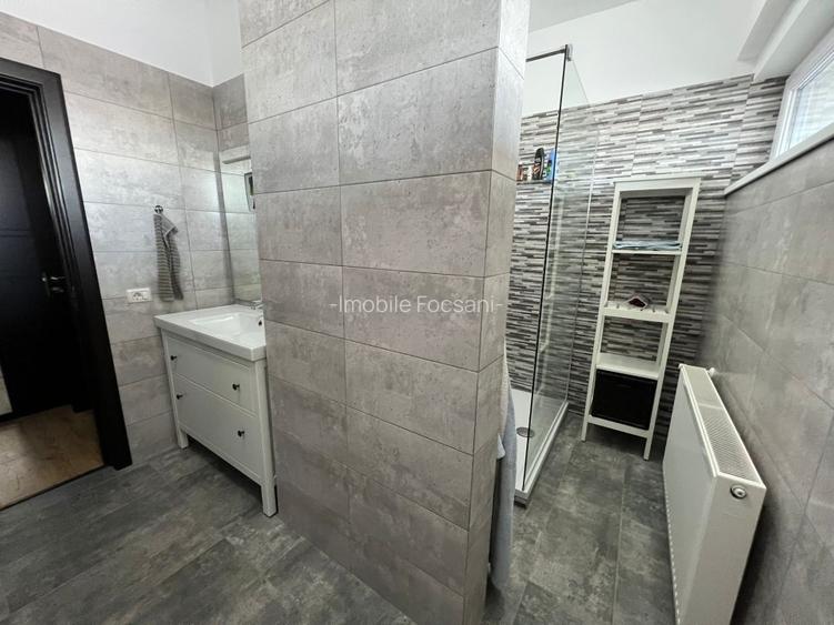 Apartament de lux-155 mp-Liceul Unirea-155 mp - 13