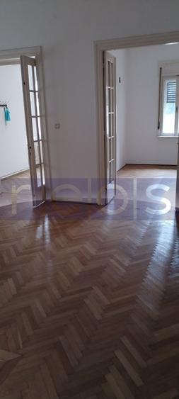 Casa 4 camere + dependinte curte proprie- Floreasca - 13