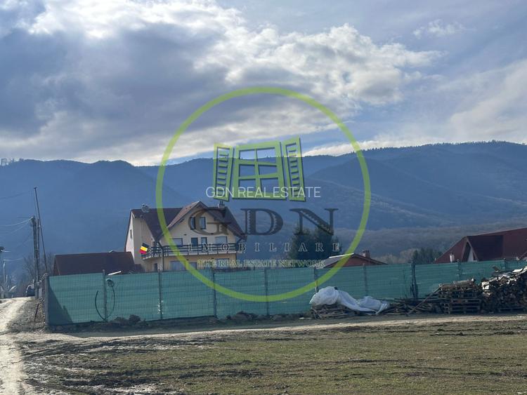 Teren intravilan-1400 mp- Tocile, Sadu - 7