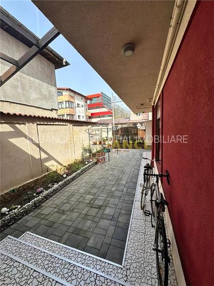 SUDULUI] Casa individuala cu 4 camere | 3 bai - Teren 160 mp - - 13