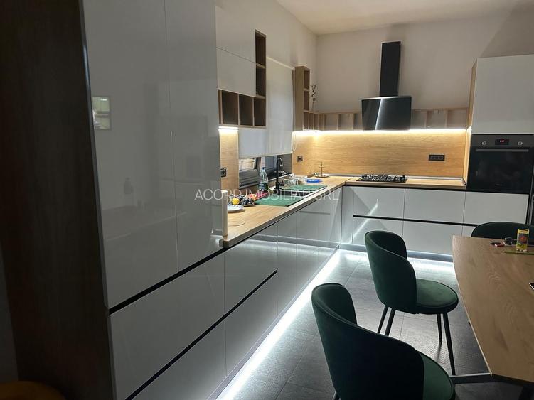 CASA PARTER+ETAJ ,VALU LUI TRAIAN, ZONA CENTRALA - 2