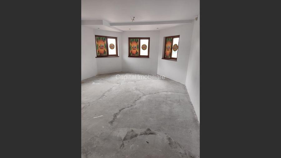 Spatiu parter de inchiriat  in Baicoi - 2